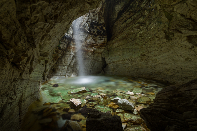 ಟ್ರೋಲ್ಕಿರ್ಚೆ - 6440 Elnesvågen | Secret World Trip Planner