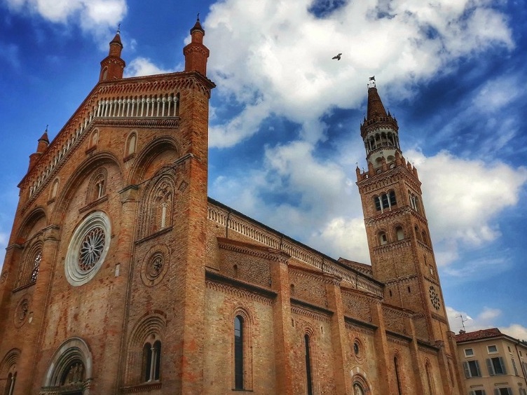 크레마 성당 - Crema | Secret World Trip Planner