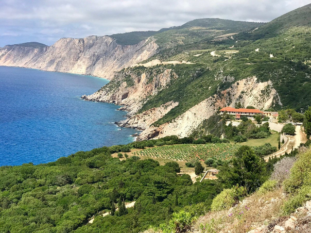 mainistir Kipouria - Lixouri | Secret World Trip Planner