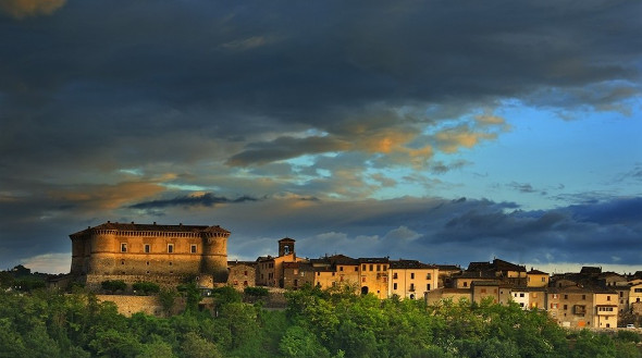 Kasteel van Alviano - Alviano | Secret World Trip Planner