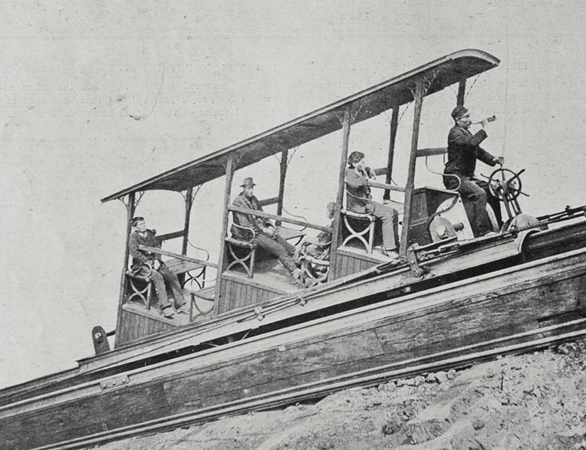 Vesuvius funicular - Ercolano | Secret World Trip Planner