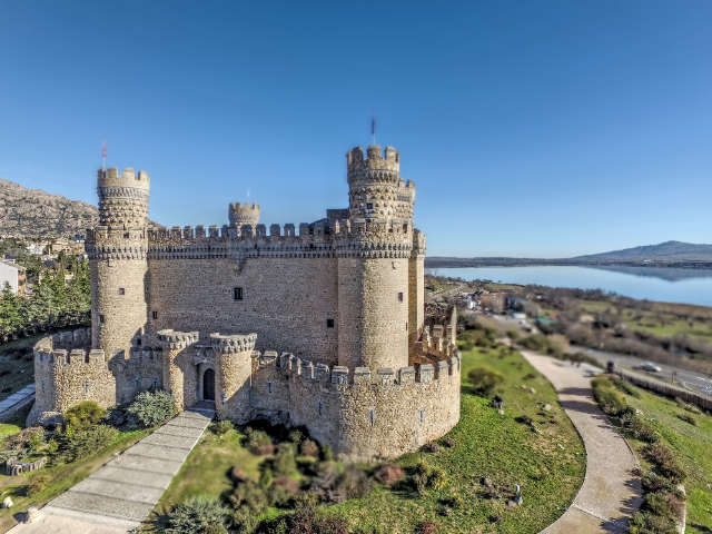 Hrad Manzanares El Real - Manzanares el Real | Secret World Trip Planner