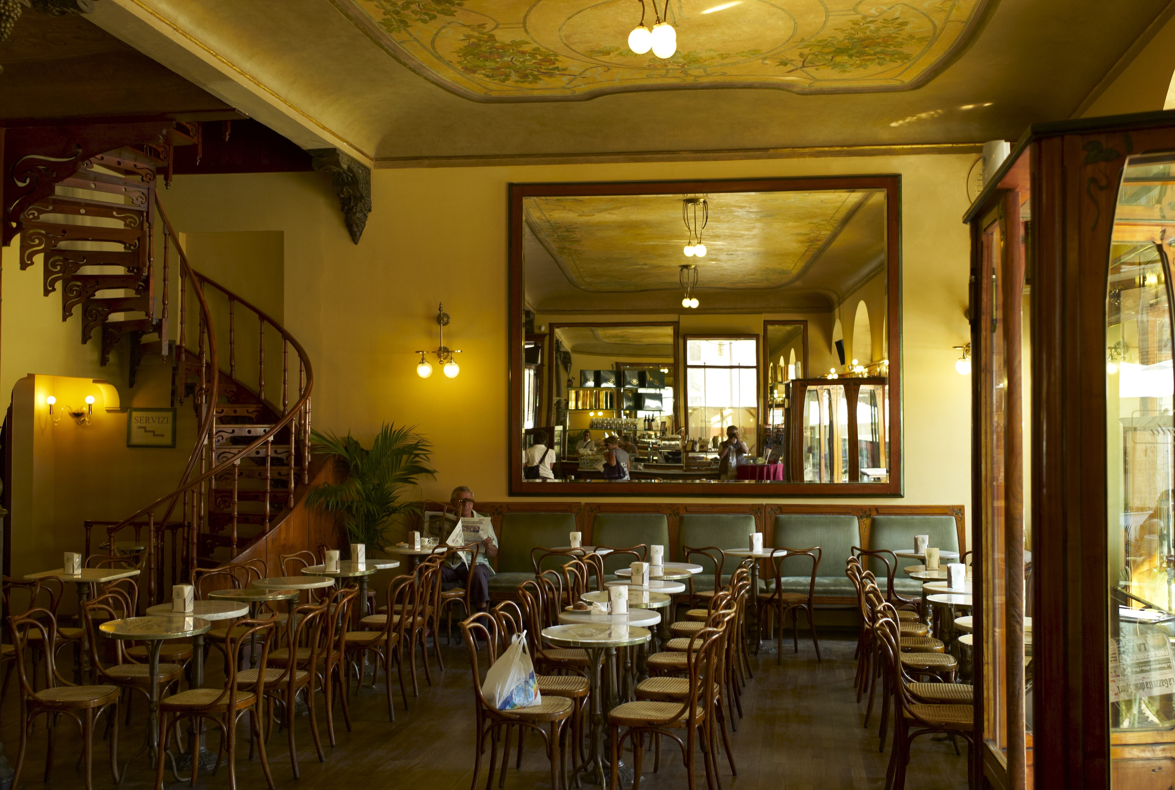 Meletti kaffe - Ascoli Piceno | Secret World Trip Planner