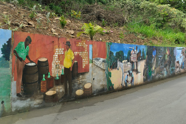 Mga Mural ng Fahie Hill - Road Town | Secret World Trip Planner