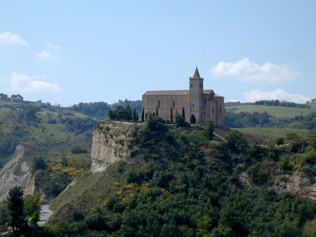 Chiesa di Santa Maria della Rocca - Offida | Secret World Trip Planner