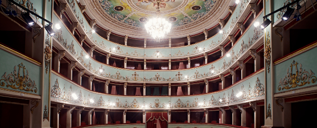 Il Teatro Serpente Aureo - Offida | Secret World Trip Planner