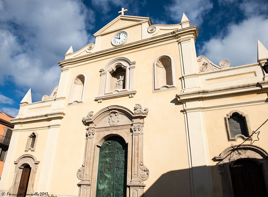 Afresket e Renoir-it - Capistrano | Secret World Trip Planner