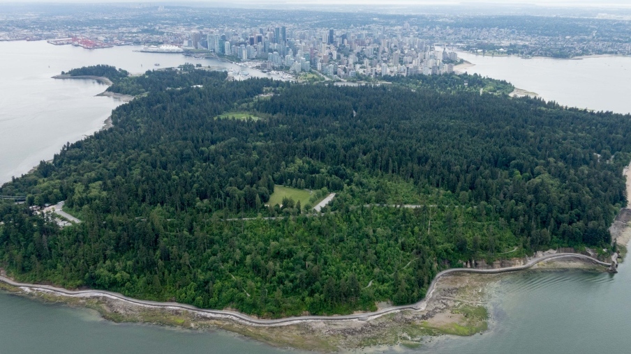 One of the greatest treasures of Vancouver: Stanley Park - Vancouver | Secret World Trip Planner