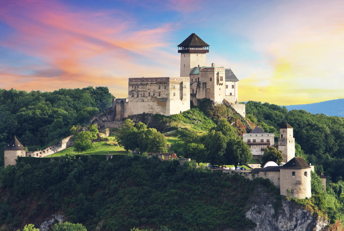 Slovaquie | Trenčín Château - Matúšova 75/19 | Secret World Trip Planner