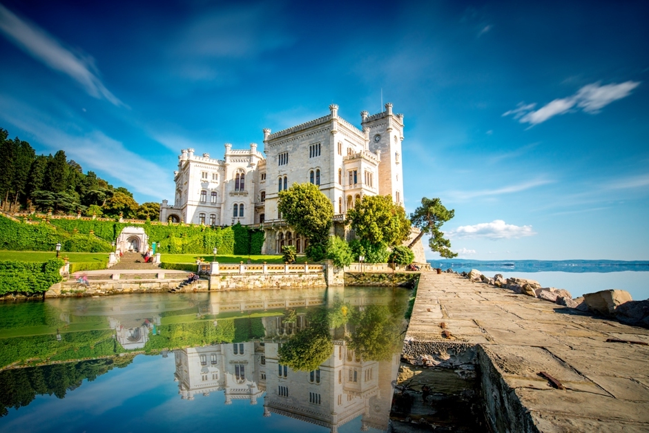 Trieste | Caisleán na Miramare - Grignano | Secret World Trip Planner