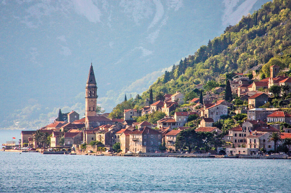 Terakhir, salah satu kota paling indah di Eropa - Perasto | Secret World Trip Planner