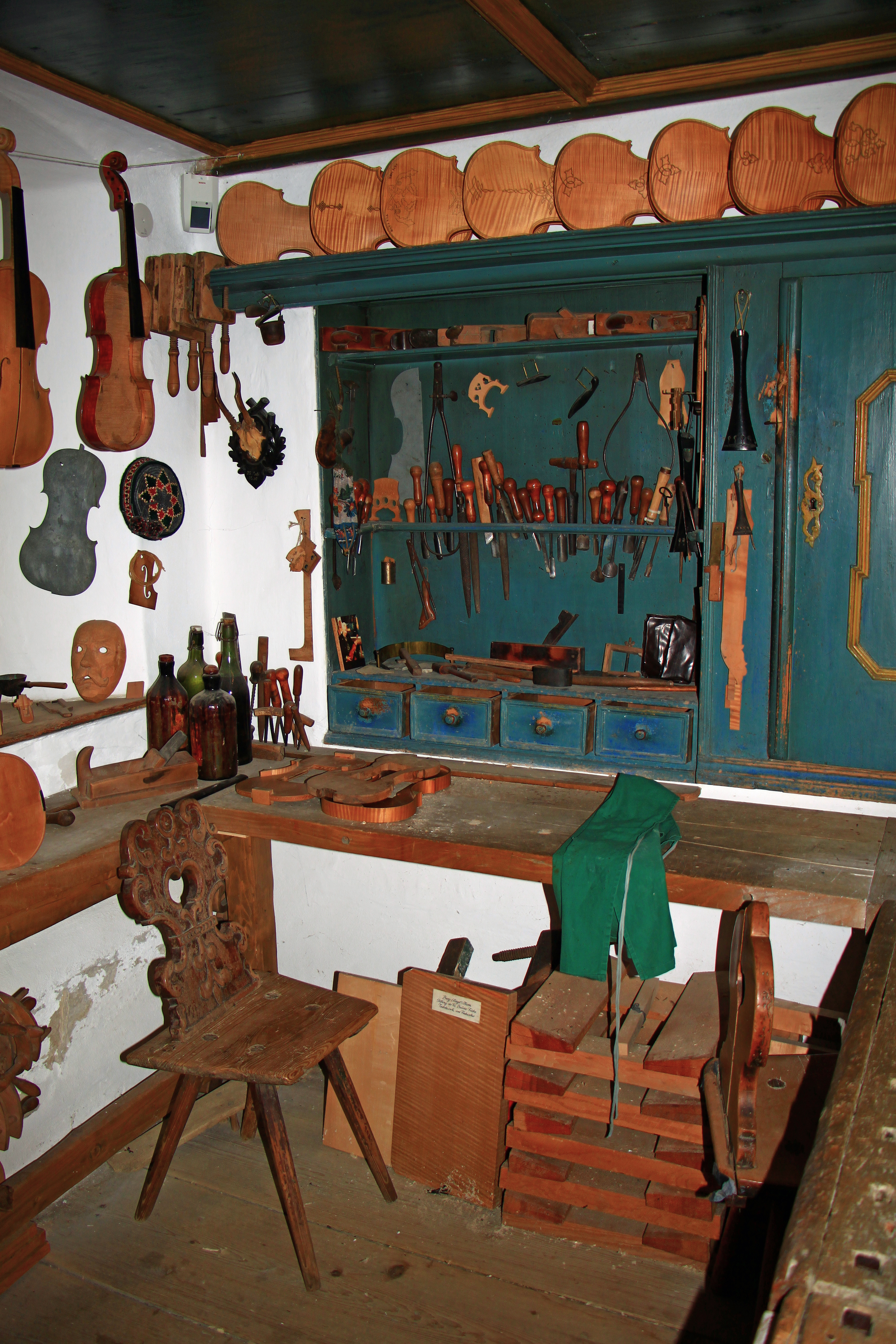 O Geigenbaumuseum (Violín Facer Museo) - Mittenwald | Secret World Trip Planner