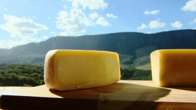 Queijo Canastra peyniri - São Roque de Minas - MG | Secret World Trip Planner