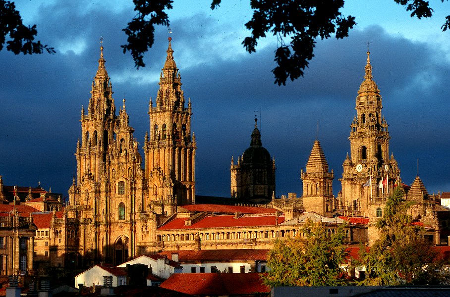 Сантяго де Компостела - Santiago di Compostela | Secret World Trip Planner