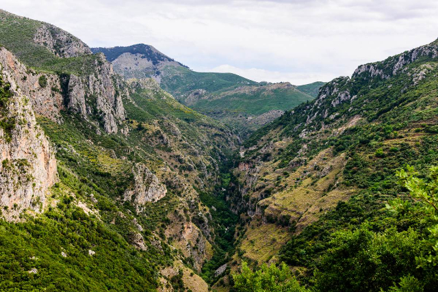 Prielom Vyros - Vyros Gorge | Secret World Trip Planner