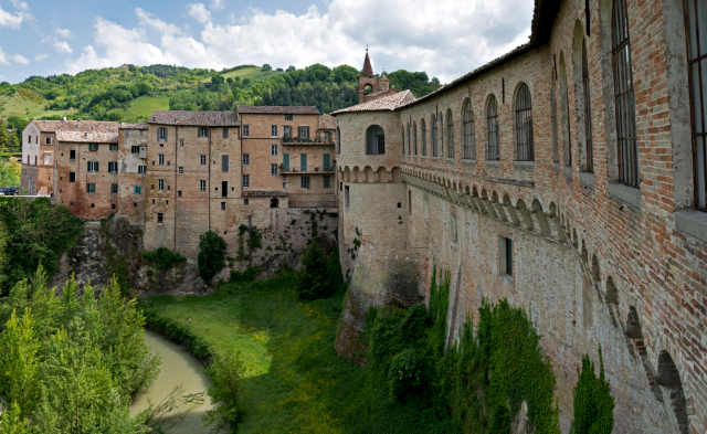 Urbanija - Urbania | Secret World Trip Planner