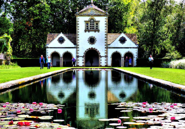 Bodnant bog'lari, Uels - Colwyn Bay LL28 5RE | Secret World Trip Planner