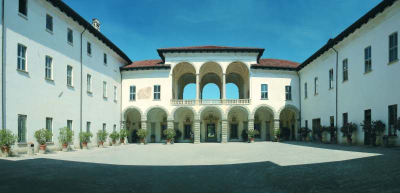 Palacio Arese Borromeo