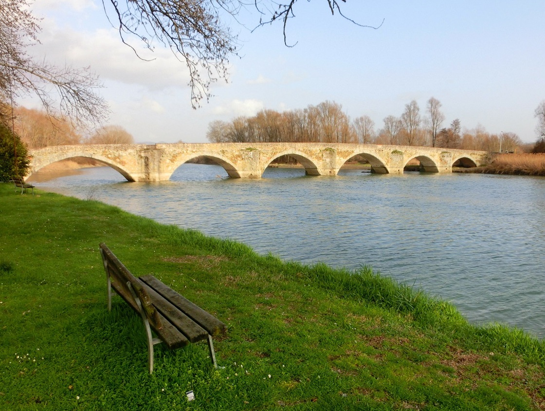 Réserve naturelle régionale de Ponte a Buriano et Penna - Ponte Buriano | Secret World Trip Planner