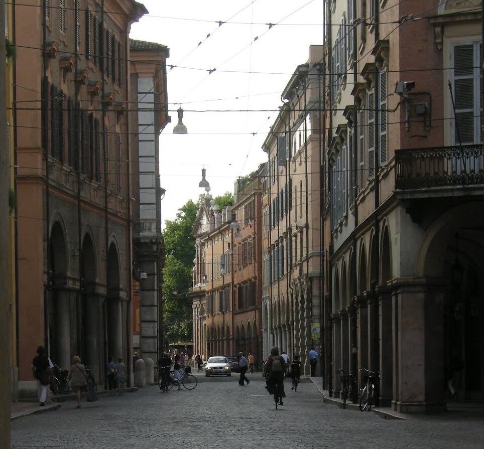 Modena dan Alun-alun tersembunyi - Modena | Secret World Trip Planner