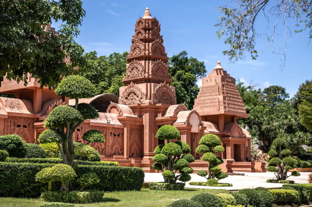 Wat Tham Pu Wa - Nong Ya | Secret World Trip Planner