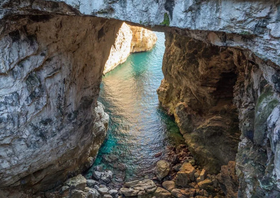 غار ترک - Gaeta | Secret World Trip Planner