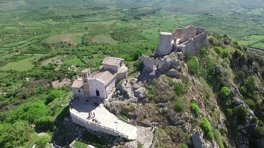 Rocca dei Frangipane in Tolfa - Tolfa | Secret World Trip Planner