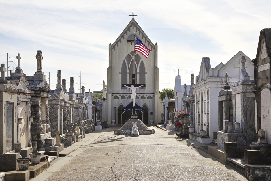 聖ロッチ礼拝堂 - New Orleans | Secret World Trip Planner