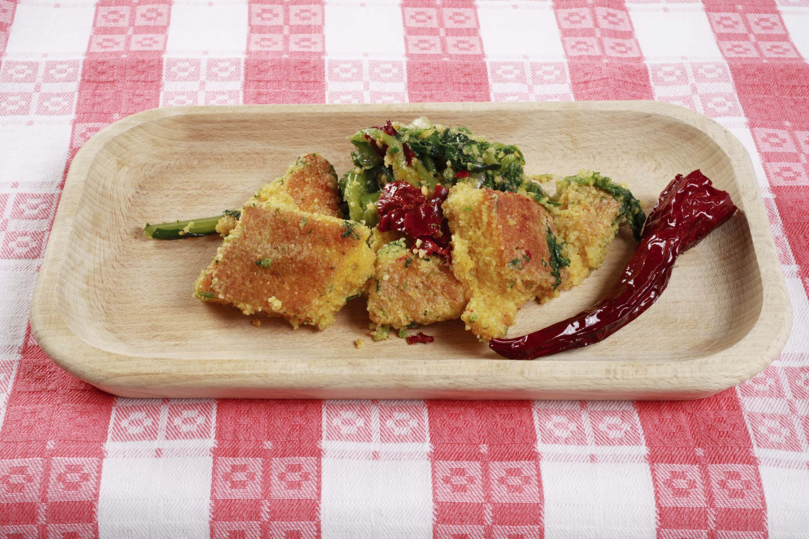 Cornmeal pizza basa-txikoria - Castel Frentano | Secret World Trip Planner