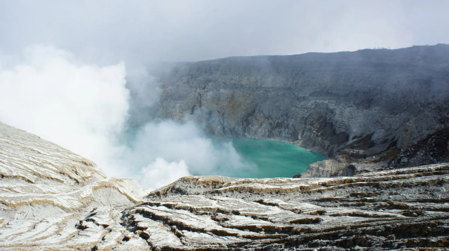 Kawah Putih, biely kráter - Bandung Regency | Secret World Trip Planner