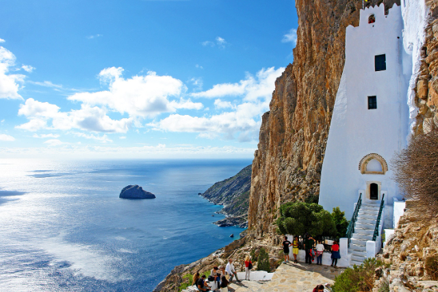 Amorgos: İhtiyacınız Olduğunu Hiç Bilmediğiniz Kiklad Mücevheri - Amorgo 840 08 | Secret World Trip Planner