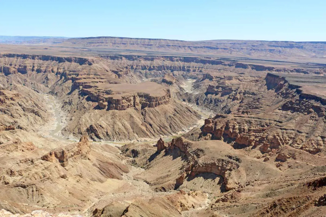 Kaňon řeky Il Fish - Fish River Canyon | Secret World Trip Planner