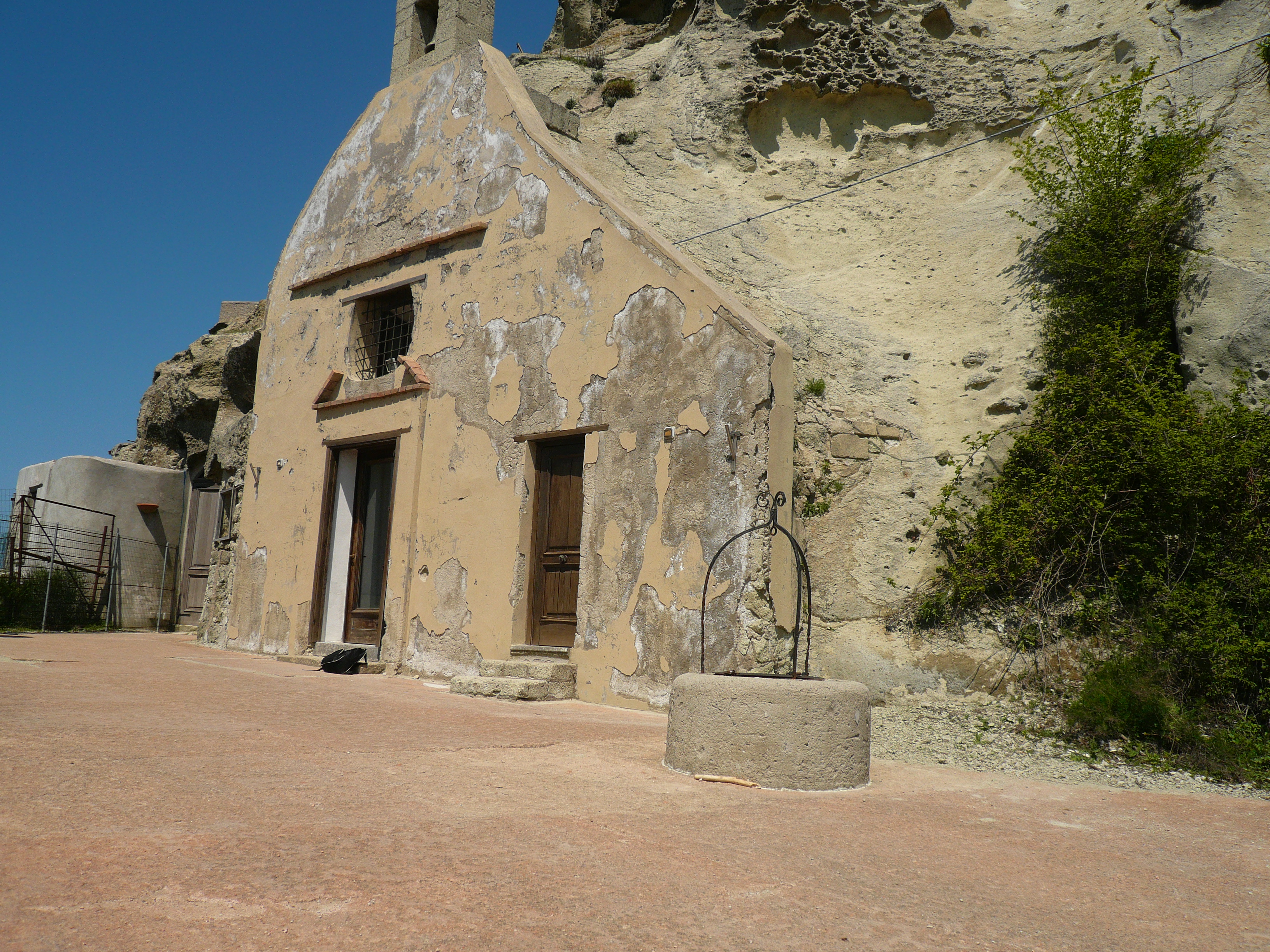 صومعة سان نقولا - Monte Epomeo | Secret World Trip Planner