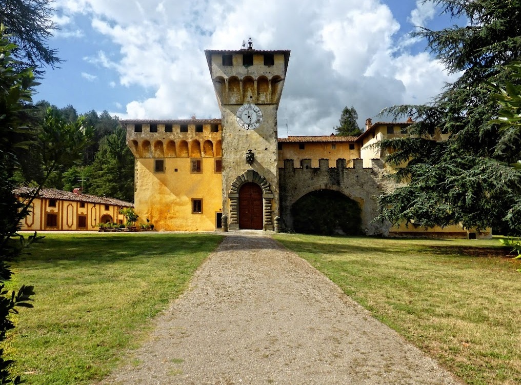 Grad Cafaggiolo - 16 | Secret World Trip Planner