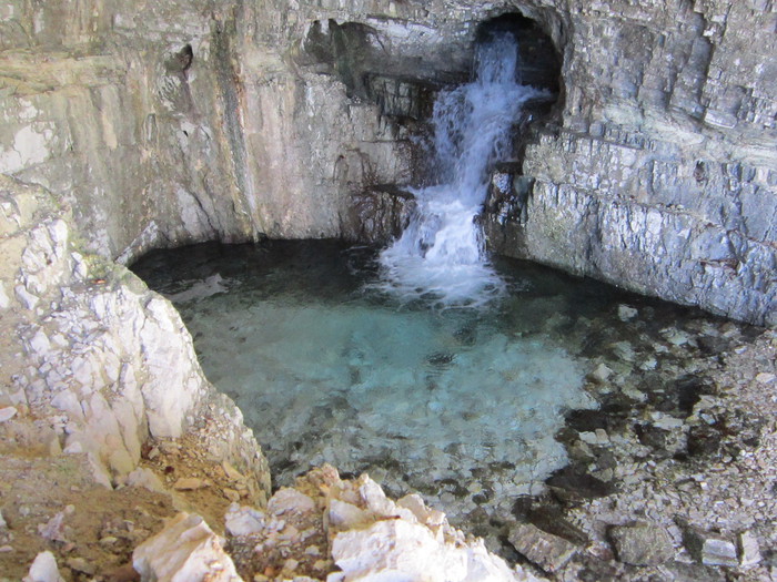 Uaimh Schievo - Barrea | Secret World Trip Planner