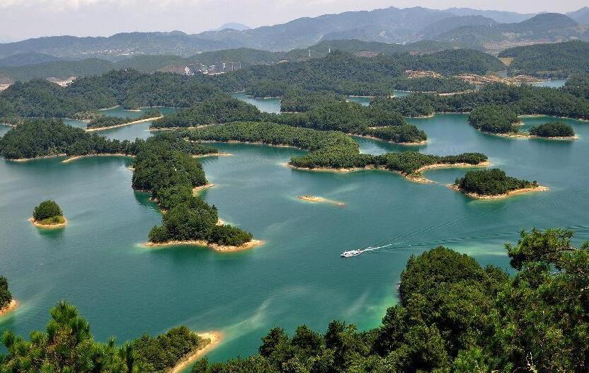 Mga Magagawa - Shiding District | Secret World Trip Planner