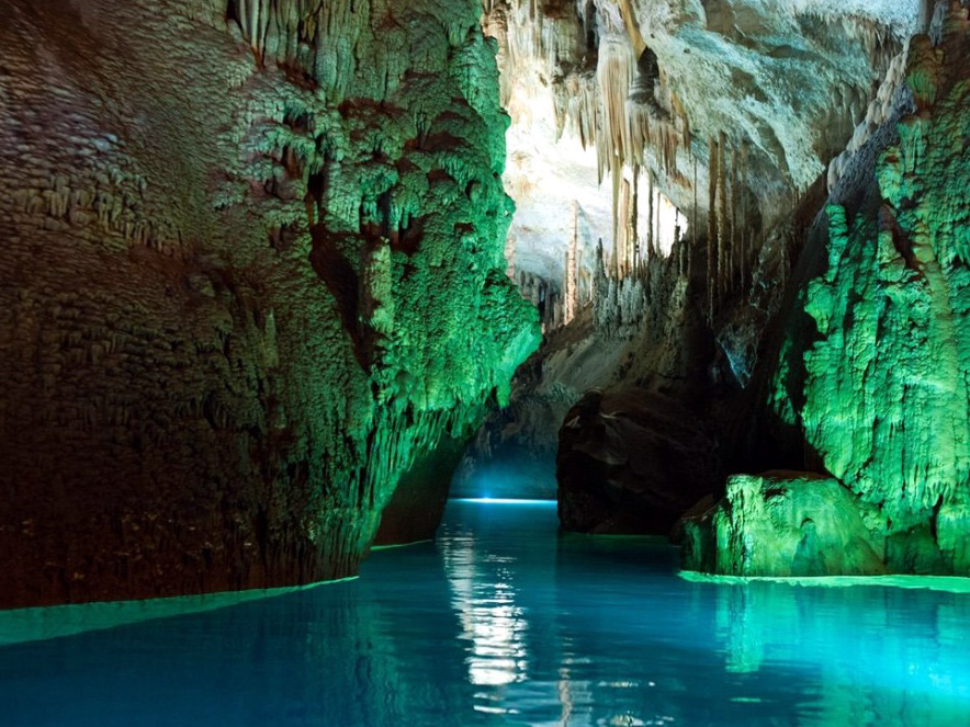 Gruta Beirute / Jeita - Beirut | Secret World Trip Planner
