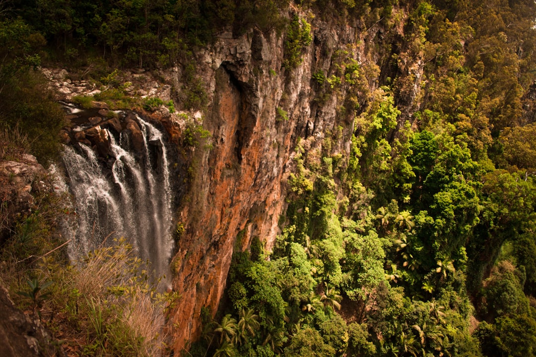 Unesco | Wallaman : La plus haute chute d'eau d'Australie - Wallaman | Secret World Trip Planner