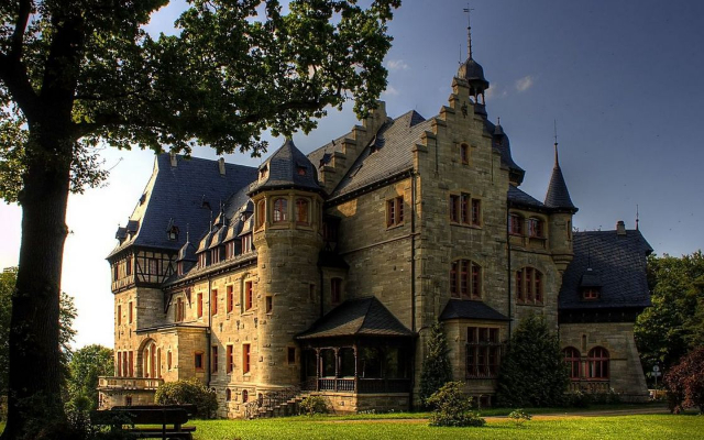 Villa Pflugensberg - Eisenach | Secret World Trip Planner