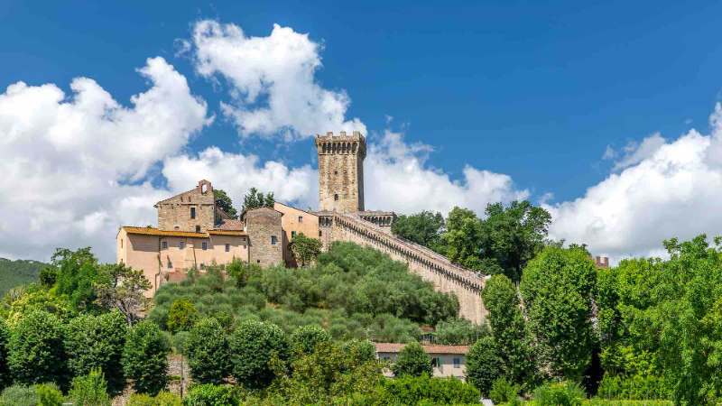 Vicopisano اور 13 ٹاورز