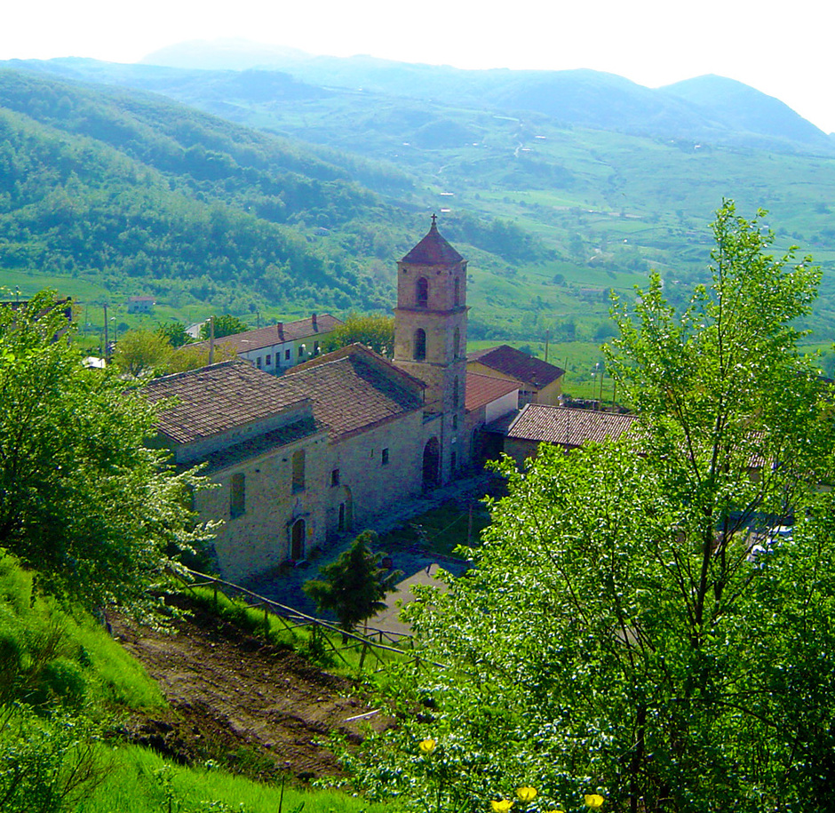 Santa Mariya Di o'zbekiston Abbey Pierno - Pierno | Secret World Trip Planner