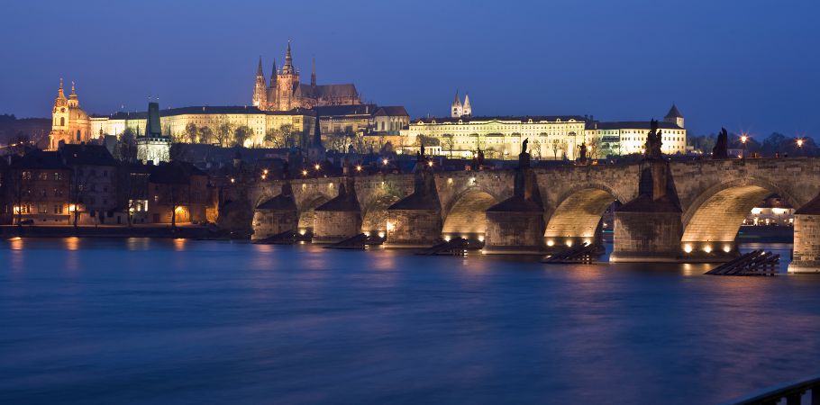 Ponte Carlo (Karluv most) - Praga | Secret World Trip Planner