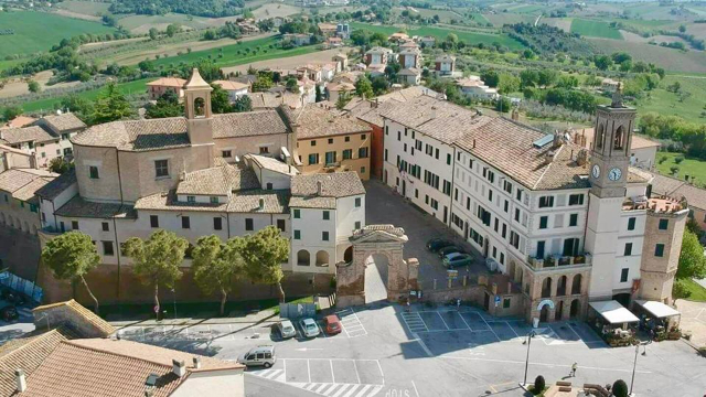 Morro d'Alba, fshati i verës Lacrima - Morro d'Alba | Secret World Trip Planner