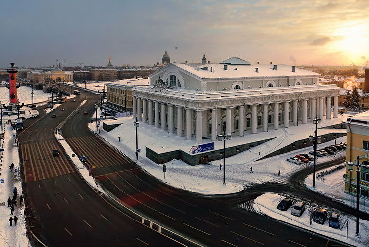 Старата фондова борса в Санкт Петербург - Sankt-Peterburg | Secret World Trip Planner