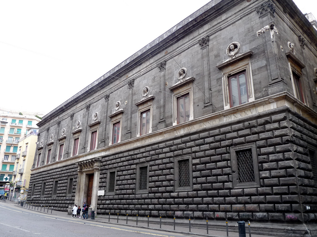 格拉维纳的Palazzo Orsini