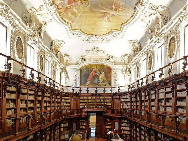 Classense图书馆 - Ravenna | Secret World Trip Planner