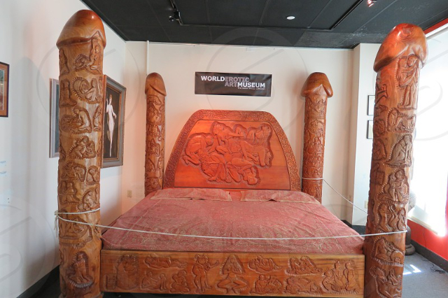 Museo Mundial de Arte Erótica (WEAM) - Miami Beach | Secret World Trip Planner