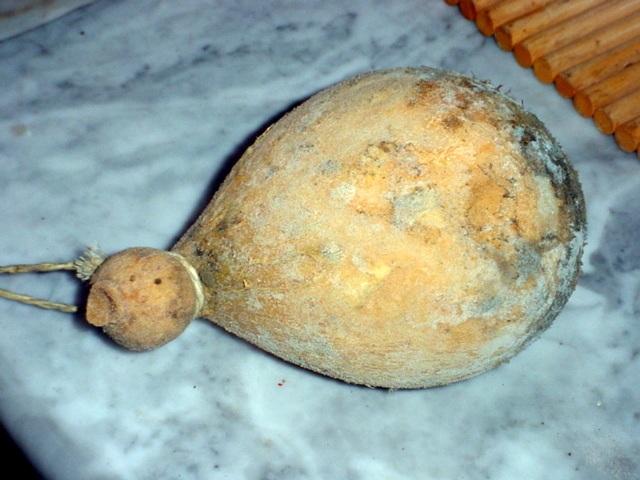 Caciocavallo irpino di cave