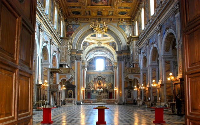 ਸੈਂਟਾ ਮਾਰੀਆ ਲਾ ਨੋਵਾ ਦਾ ਸਮਾਰਕ ਕੰਪਲੈਕਸ - Napoli | Secret World Trip Planner