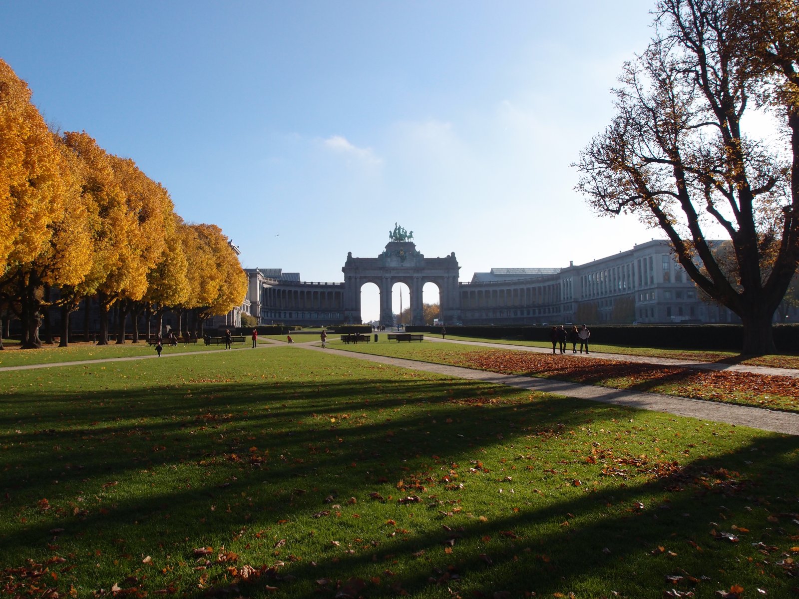 Parc du Cinquantenaire או Jubelpark - Bruxelles | Secret World Trip Planner